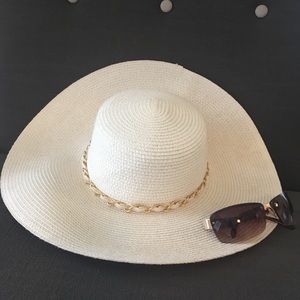 Gottex Floppy hat AND sunglasses